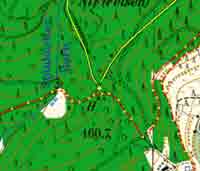 Gate 1 liegt bei Kilometer 13 (Kurzstrecke rechts abbiegen - rote Linie -, Mittel- und Langstrecke geradeaus in die Zusatzschleife - gelbe Linie -), bei Kilometer 42 (Mittelstrecke geradeaus - rote Linie - und die Langstrecke links in die zweite Runde) und Kilometer 71 (Langstrecke geradeaus - rote Linie).