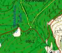 Gate 1 liegt bei Kilometer 13 (Kurzstrecke rechts abbiegen - rote Linie -, Mittel- und Langstrecke geradeaus in die Zusatzschleife - gelbe Linie -), bei Kilometer 42 (Mittelstrecke geradeaus - rote Linie - und die Langstrecke links in die zweite Runde) und Kilometer 71 (Langstrecke geradeaus - rote Linie).